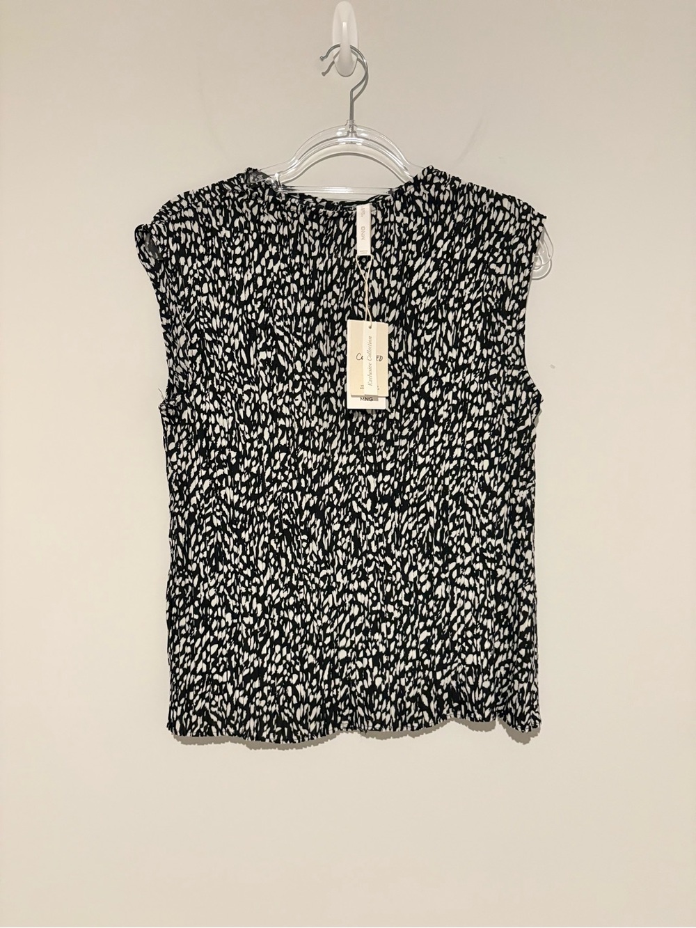 Mango Printed cheetah animal Sleeveless Women's Top black size large